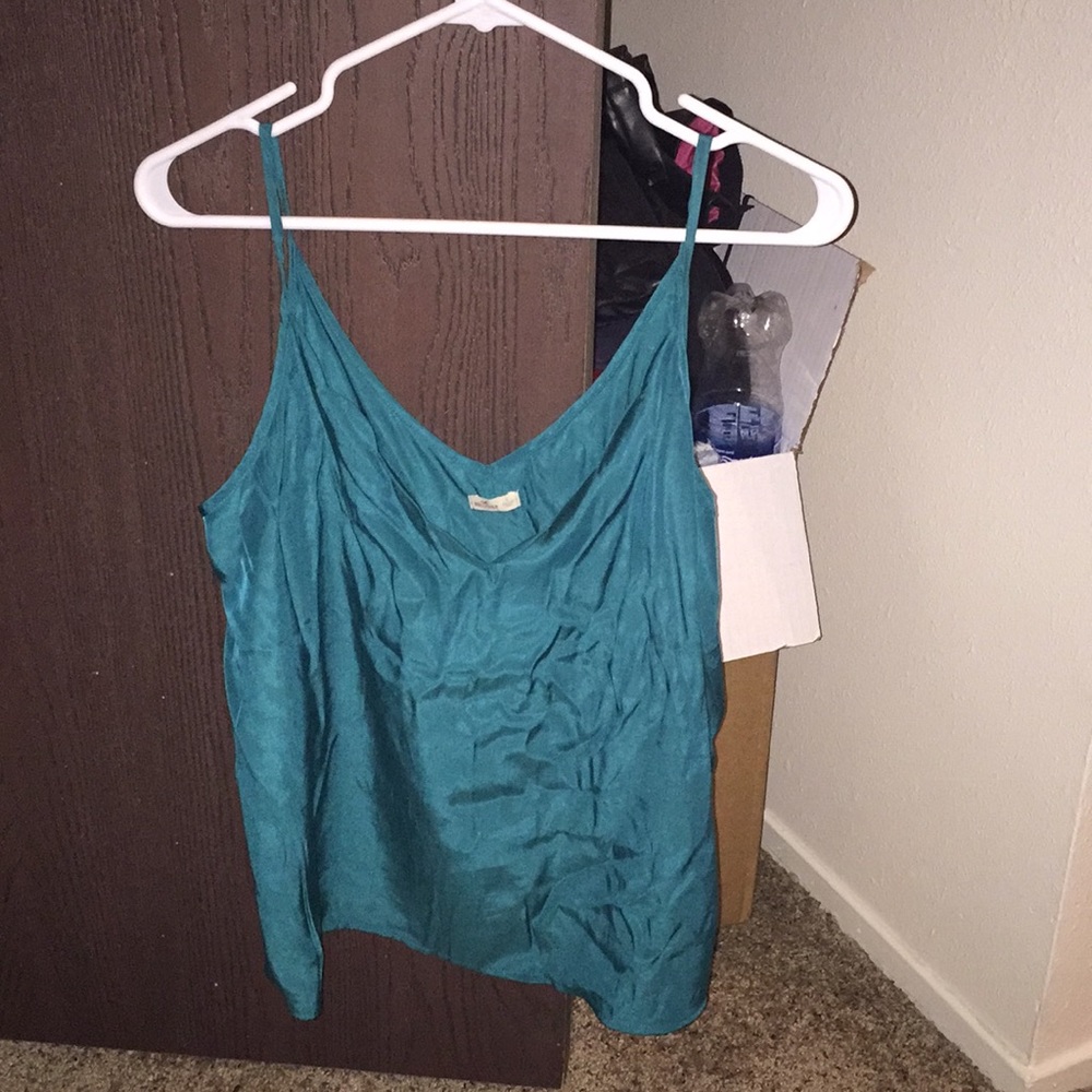 Hollister top - New with tags!